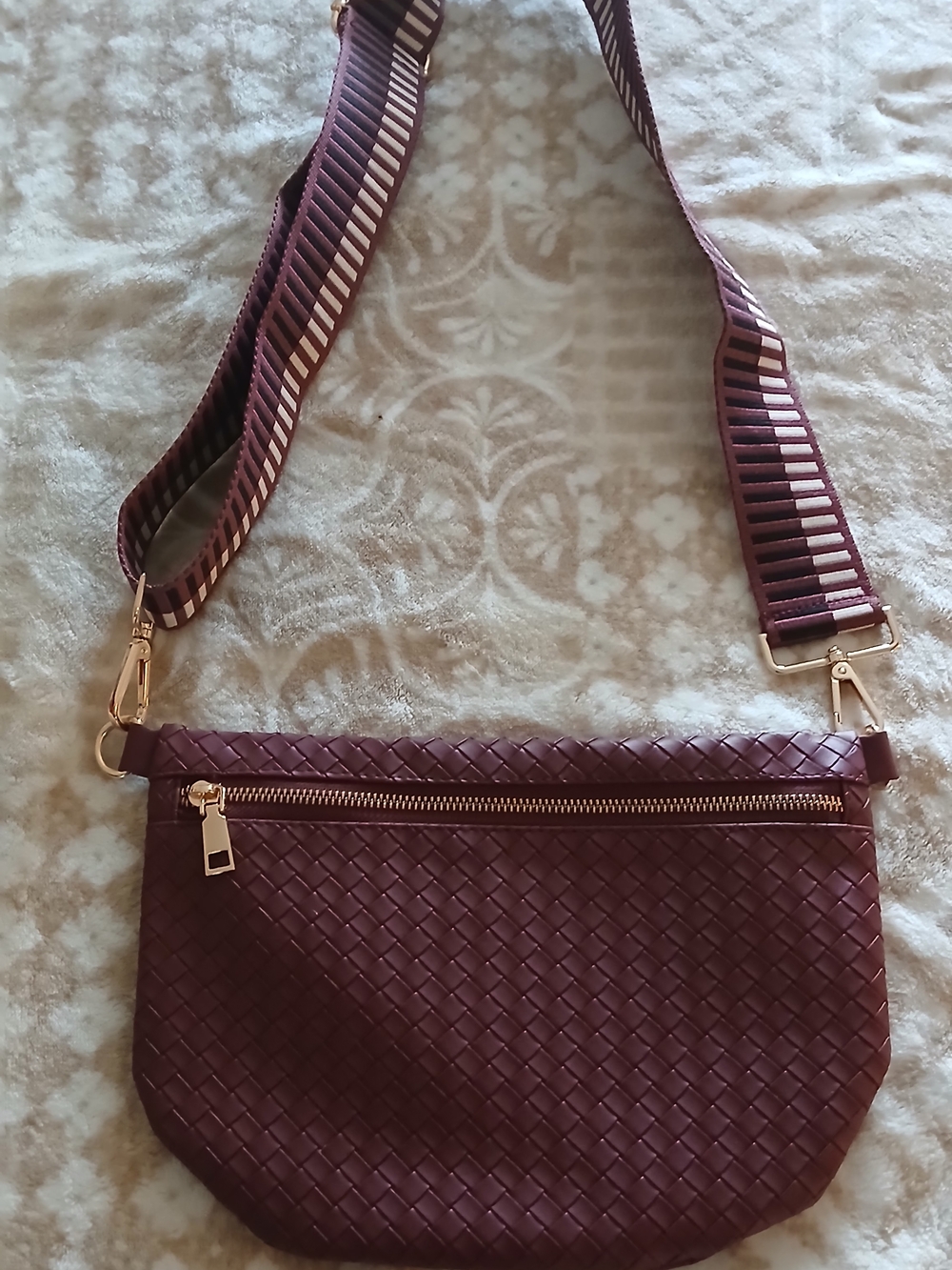 Amazon Woven Crossbody Bag in Plum with Gold Hardware